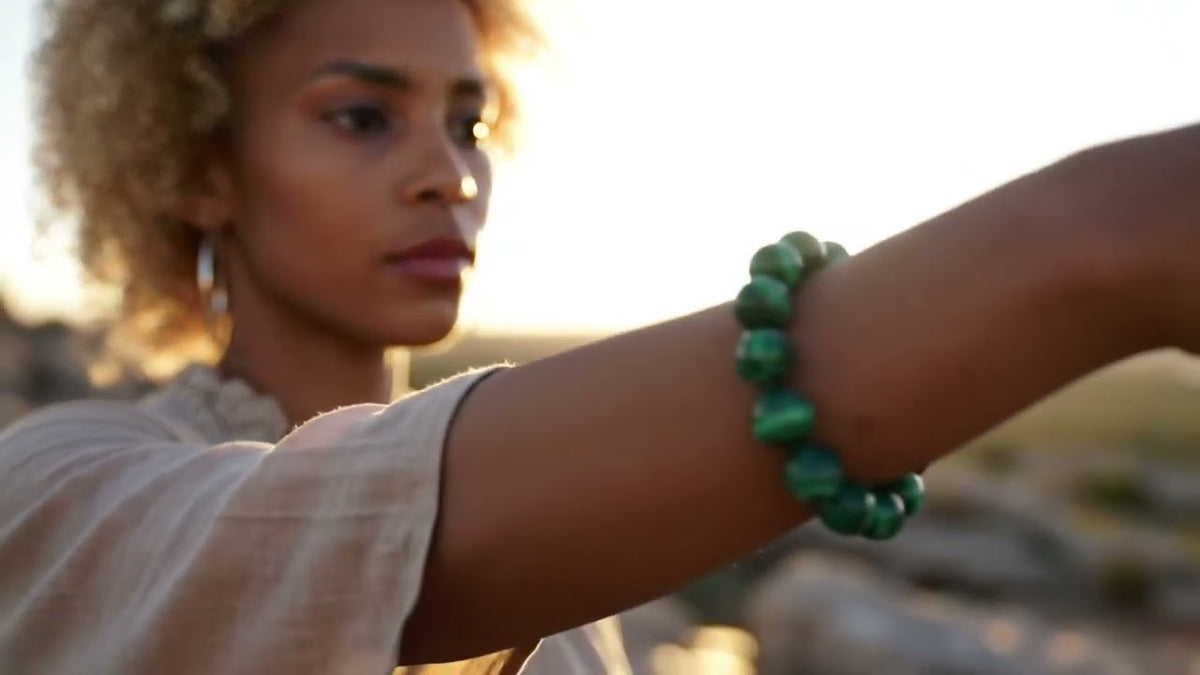 Mnotho! Malachite Gemstone Bracelet