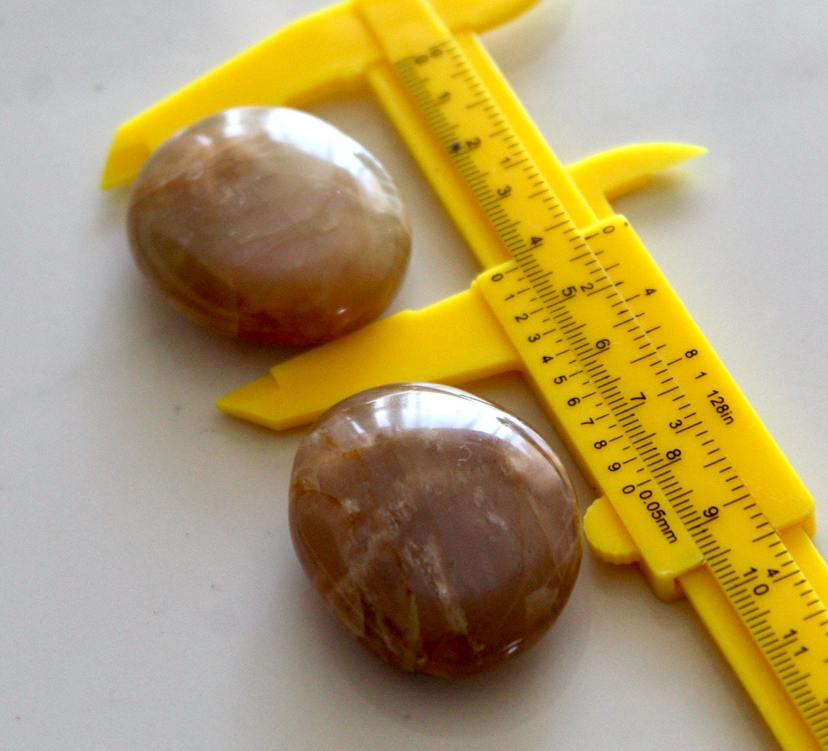 Moonstone Palm Stone – Natural Crystal