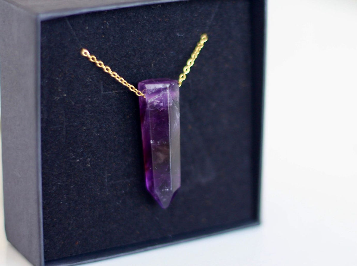 Amethyst Pendant Necklace – Gold-Plated Stainless Steel